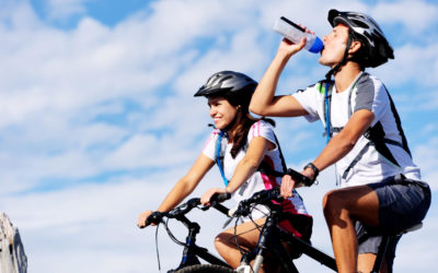 How to stay hydrated on long bike rides